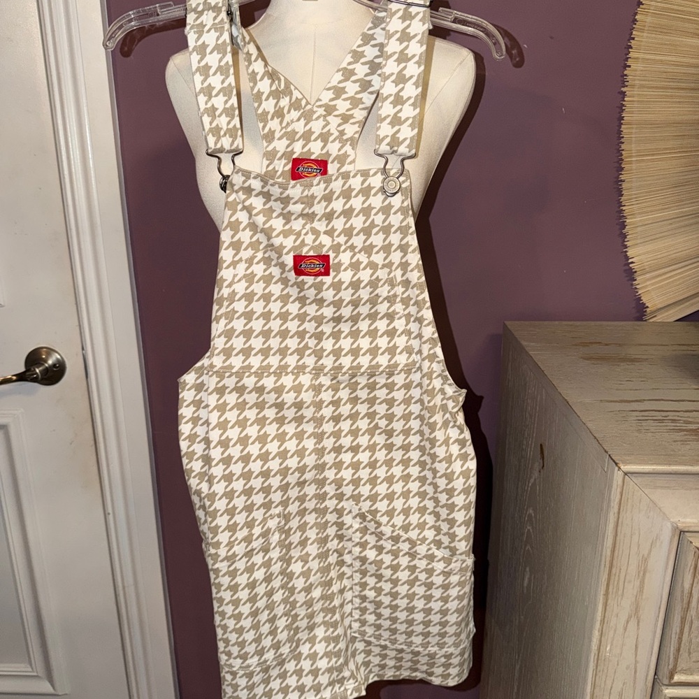 Dickies Tan and White Houndstooth Overalls